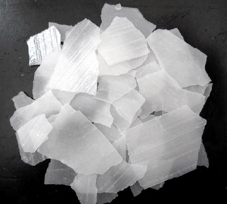 优质氢氧化钠naoh含量9699片碱火碱苛性钠